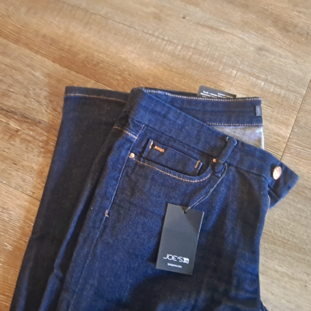 Joe's Jeans NEW Women's 32 The Provocateur Skinny Leg Petite Fit